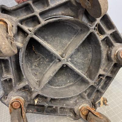Rolling Base for Large Rubbermaid Brute