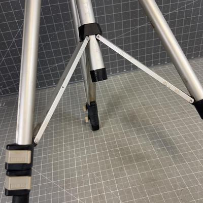 SILK Adjustable Height Tri-pod