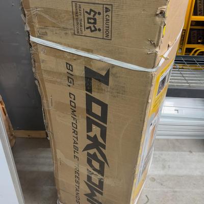 Lock Down 21Foot - 2-Man Ladder Stand 