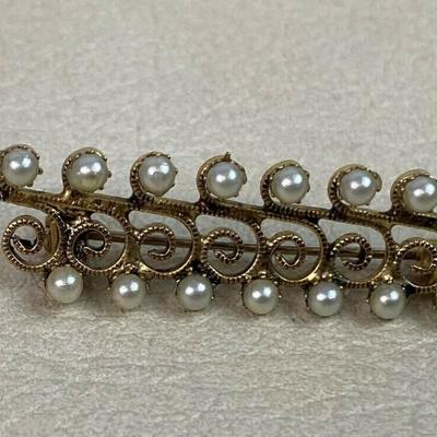 vintage GOLD FILIGREE & PEARL PIN