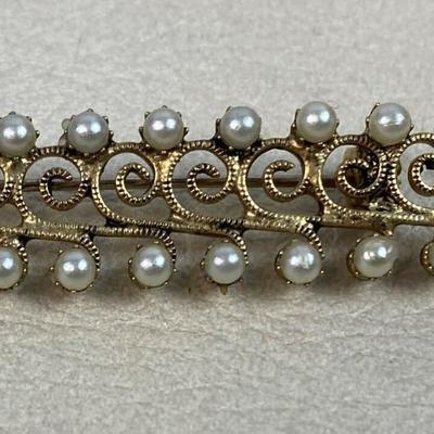 vintage GOLD FILIGREE & PEARL PIN