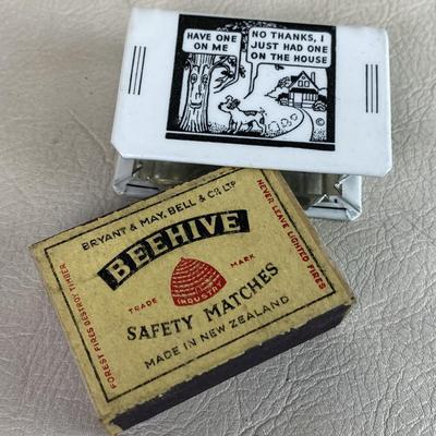 vintage souvenir CHRISTCHURCH NEW ZEALAND NOVELTY COMIC MATCHBOX COVER 