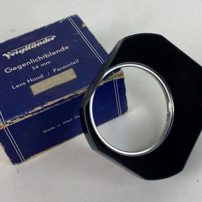 VOIGTLANDER CAMERA METAL LENS HOOD 310/541 54mm BOXED