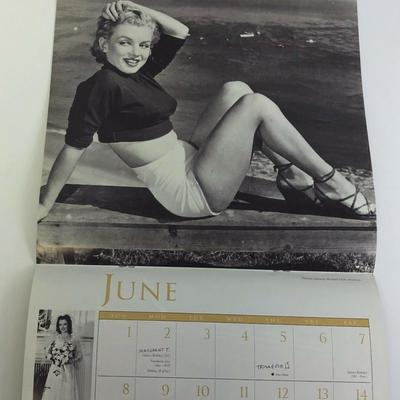 1997 MARILYN MONROE PHOTO CALENDAR MICHAEL OCHS ARCHIVE