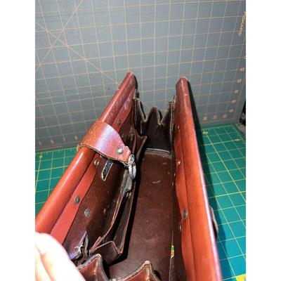 Vintage Unbranded Women's Handbag Brown Patch Leather with Clasp Shoulder Bag