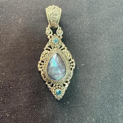 Neon Opatite Mother ofPearl (925)