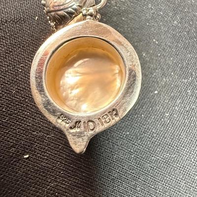 Robert Man's Mother of Pearl