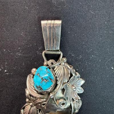 JT STERLING TURQUOISE RED CORAL BEAR CLAW PENDANT