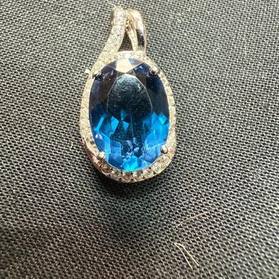 Feluorite Pendant