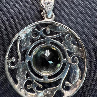 PTI Sterling 925 Faceted Green Amethyst Gemstone Leaf Round Pendant