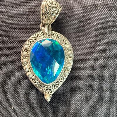 Sarda Caribbean Quartz Ornate 925 Sterling Silver