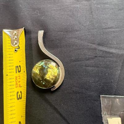 Labradorite Pendant Gemstone