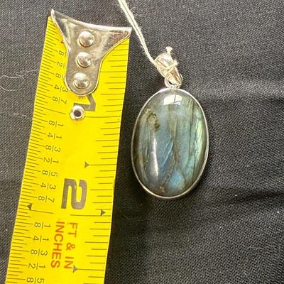 Labradorite Pendant Gemstone