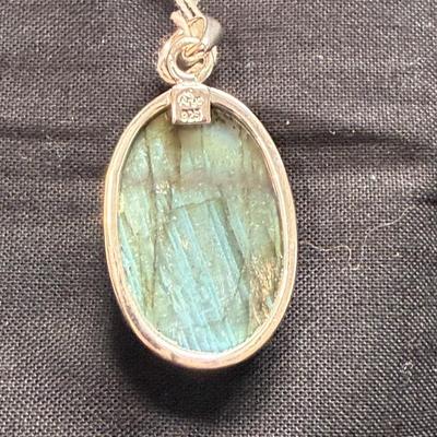 Labradorite Pendant Gemstone