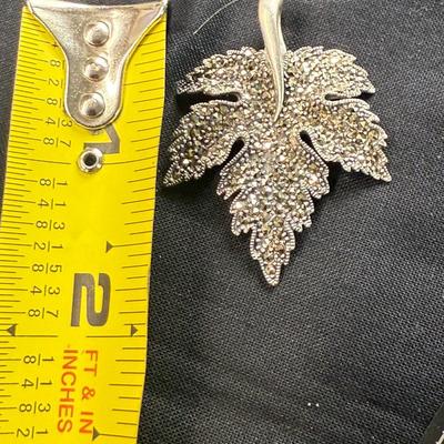 Sterling Silver 925 Marcasite Maple Leaf Enhance