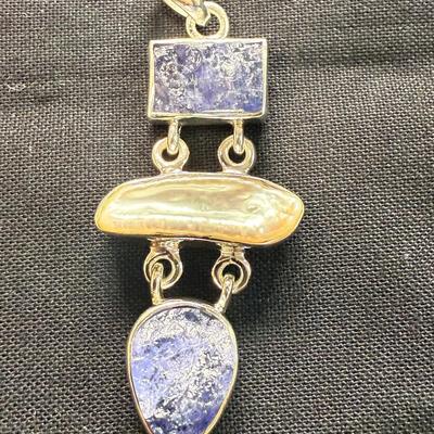 Artisan of India Rought Tanzanite w/ fresh water pearl (925)