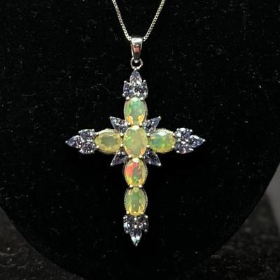 Ethiopian Opal (2.46 ctw) Tanzanite