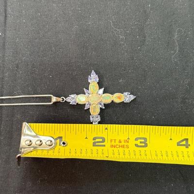 Ethiopian Opal (2.46 ctw) Tanzanite