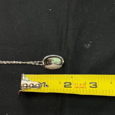 Tahitian (Natural Mother of Pearl) & White Zircon w/ Chain