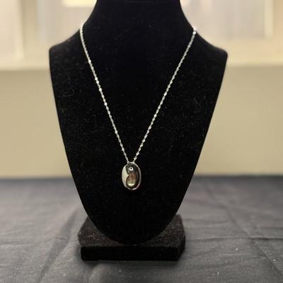 Tahitian (Natural Mother of Pearl) & White Zircon w/ Chain