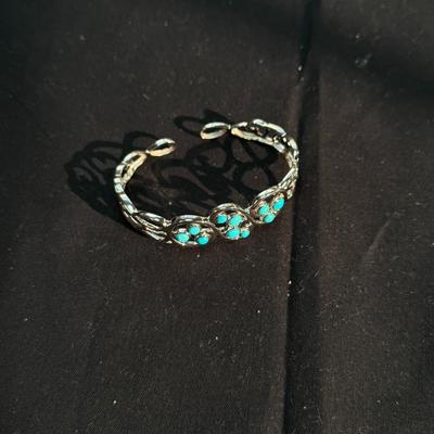 Sleeping Beauty 16 G silver 10 stones Rhodium Plated