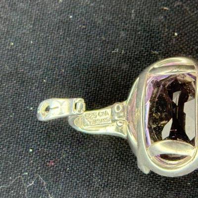 Pink oblonged with gold platted setting necklace (925)