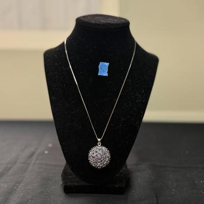 Tanzanite (7.71ctw) necklace