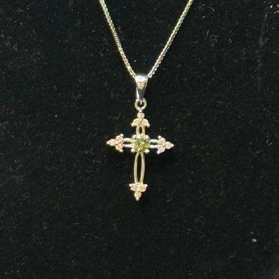 Demantorid Garnef & White Zirconia Necklace