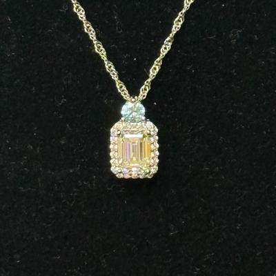 Fabulite Strontium Titanate