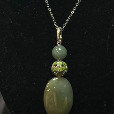 Green 3 tired droplet necklace (925)