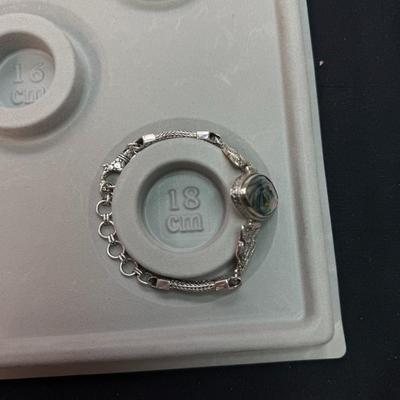 Bali Abalonge Shell Celtic Knot