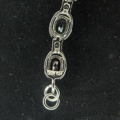 Oval Eth Opal Necklace