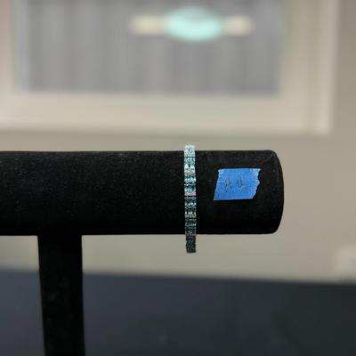 Oval Swiss Blue Topaz (925)