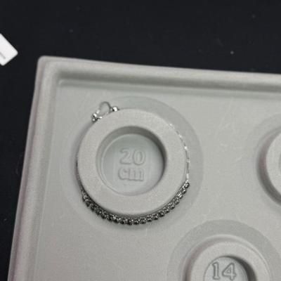 Green stone bracelet