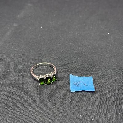 Sterling Silver Green Gem Ring