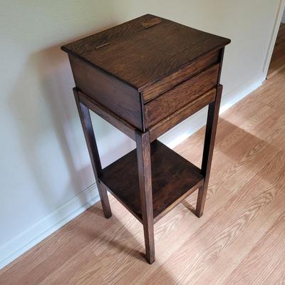 Solid Wood Smoking Table (B2-EL)