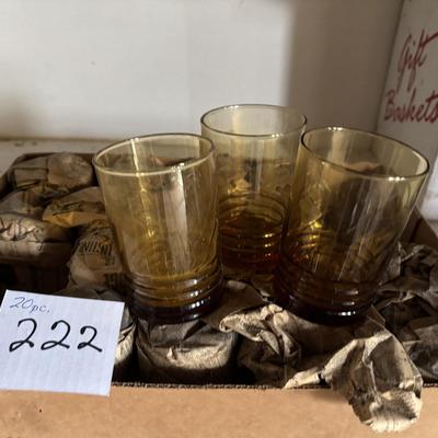 20 Pieces Glass Lot