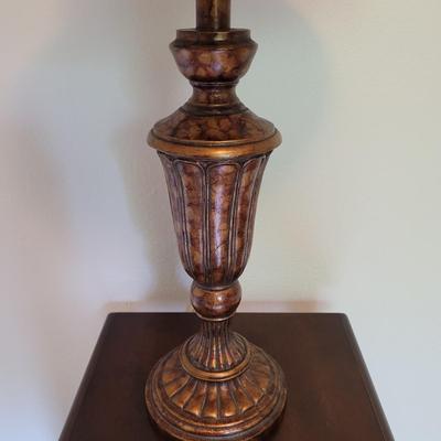 Table Lamp and Night Stand (B2-EL)