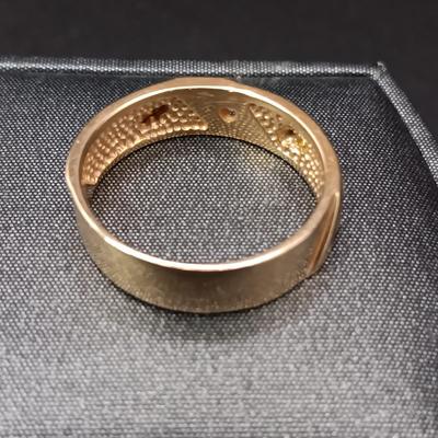 MEN'S 14K GOLD RING WITH A DIAMOND 5.96g SIZE 10 1/2
