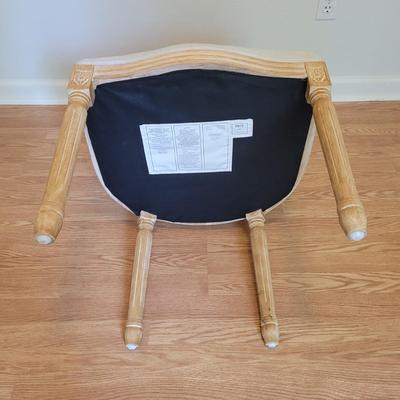 Cane Back French Style Chair & Pillow (B2-EL)