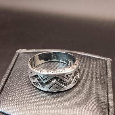 STERLING SILVER RING MARKED "BGM" 8.24g SIZE 10 1/4