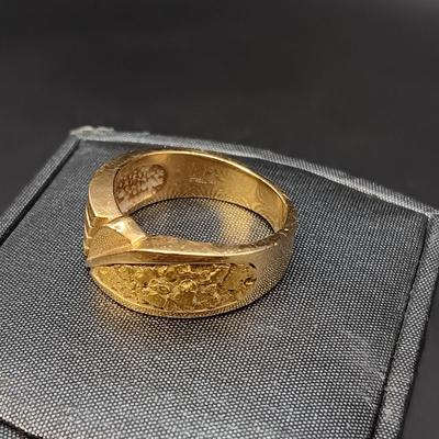 14K RING MARKED "Strell" 9.31g SIZE 8