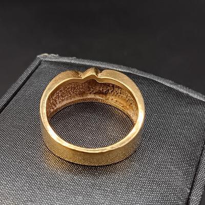 14K RING MARKED "Strell" 9.31g SIZE 8