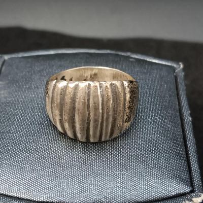 STERLING SILVER RING 7.53g SIZE 8 1/4
