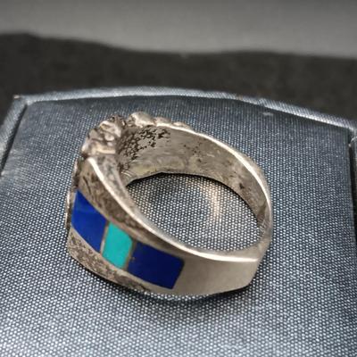 VERY UNIQUE STERLING SILVER WITH BLUE STONES RING 9.27g SIZE 8