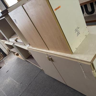 Set of Cabinets with Countertop