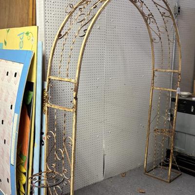 Vintage Arch