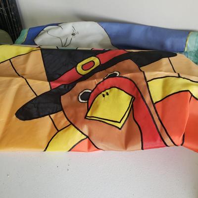 Like New Flags, Ceramic Wind Chime and More (G-KD)