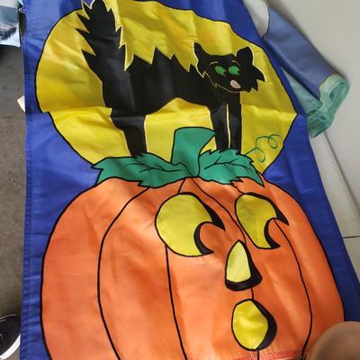 Like New Flags, Ceramic Wind Chime and More (G-KD)