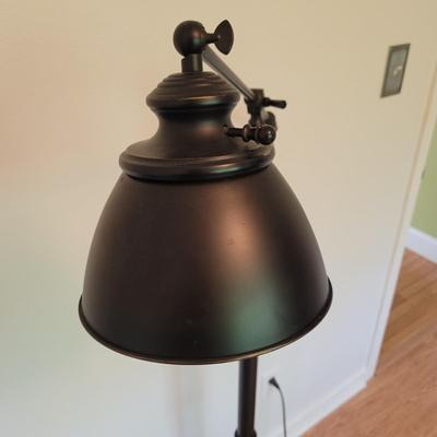 Metal Swing Arm Floor Lamp (B2-EL)